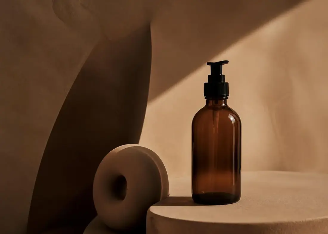 Warm sculptural texture in amber and cocoa tones